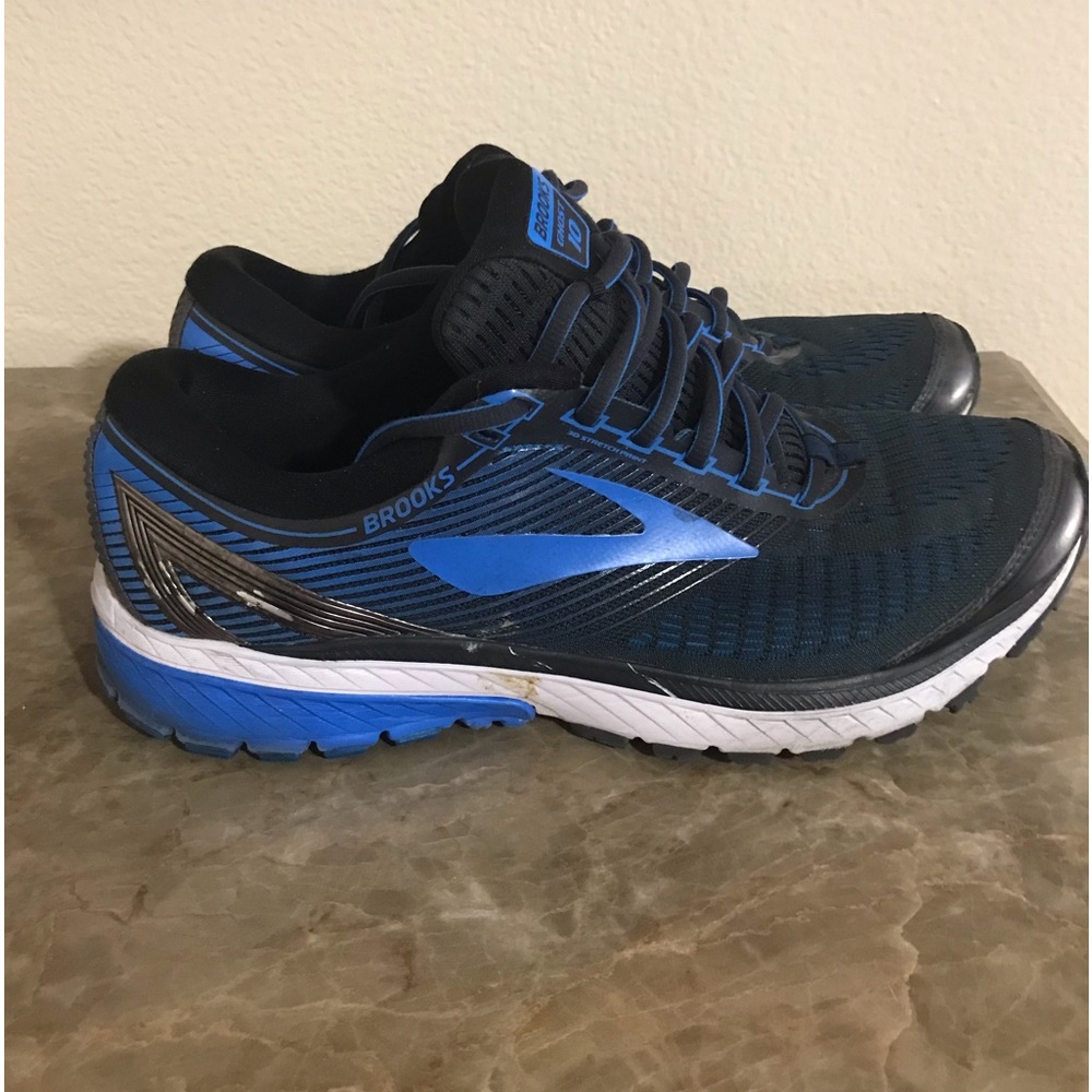 Brooks Size 11 Ghost 10